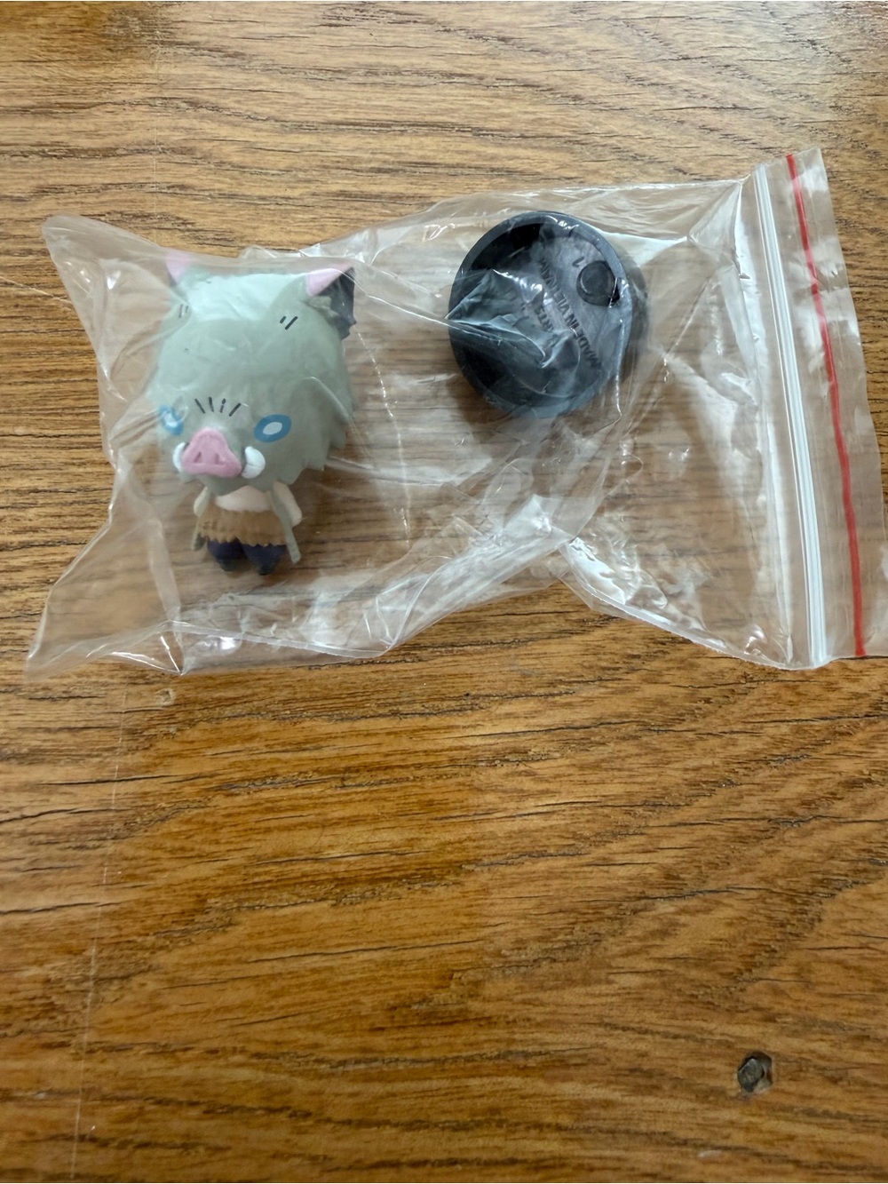 Hashibira Inosuke "Demon Slayer: Mini Figure - Picture 3 of 3